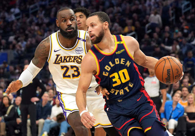 Best Basketball Streaming Apps to Watch Live Games
